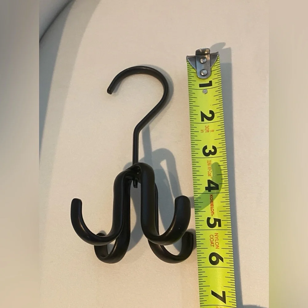 Closet Accessory - Belt, tie, scarf hanger - NWOT